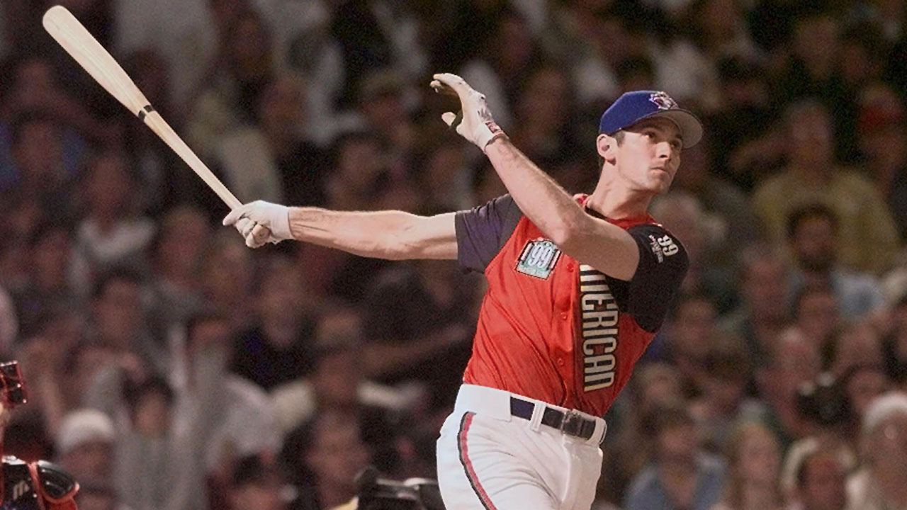 Shawn Green enjoying the success of his former clubs