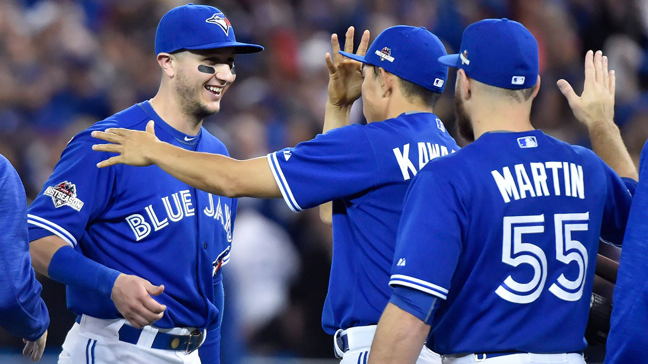 PHOTOS Blue Jays stave off elimination at Rogers Centre