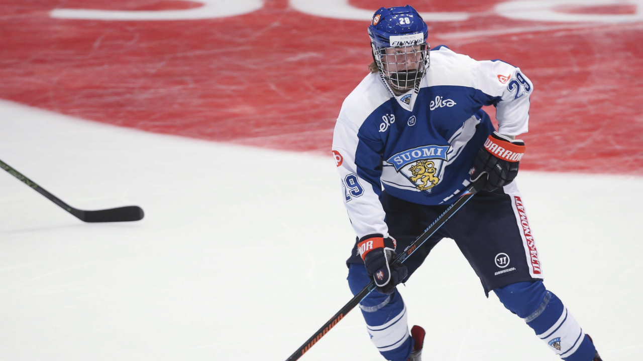 Patrik Laine To Limit NHL Combine Tests After Pain In Knee | 15 Min...