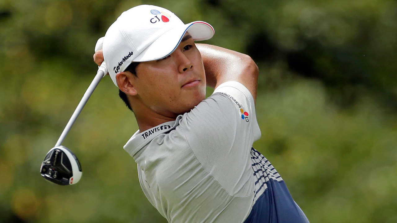 Si Woo Kim shoots 60 to seize the lead in Sedgefield | 15 Minute News