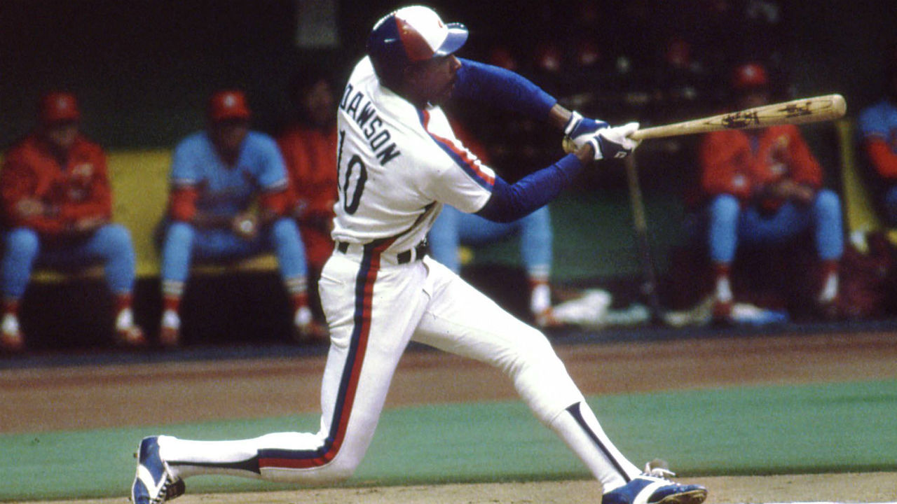 Andre Dawson takes a swing in this undated photo. The former Montreal Expos star headlines this year's Canadian Baseball Hall of Fame inductions. (CP PHOTO/Stf)