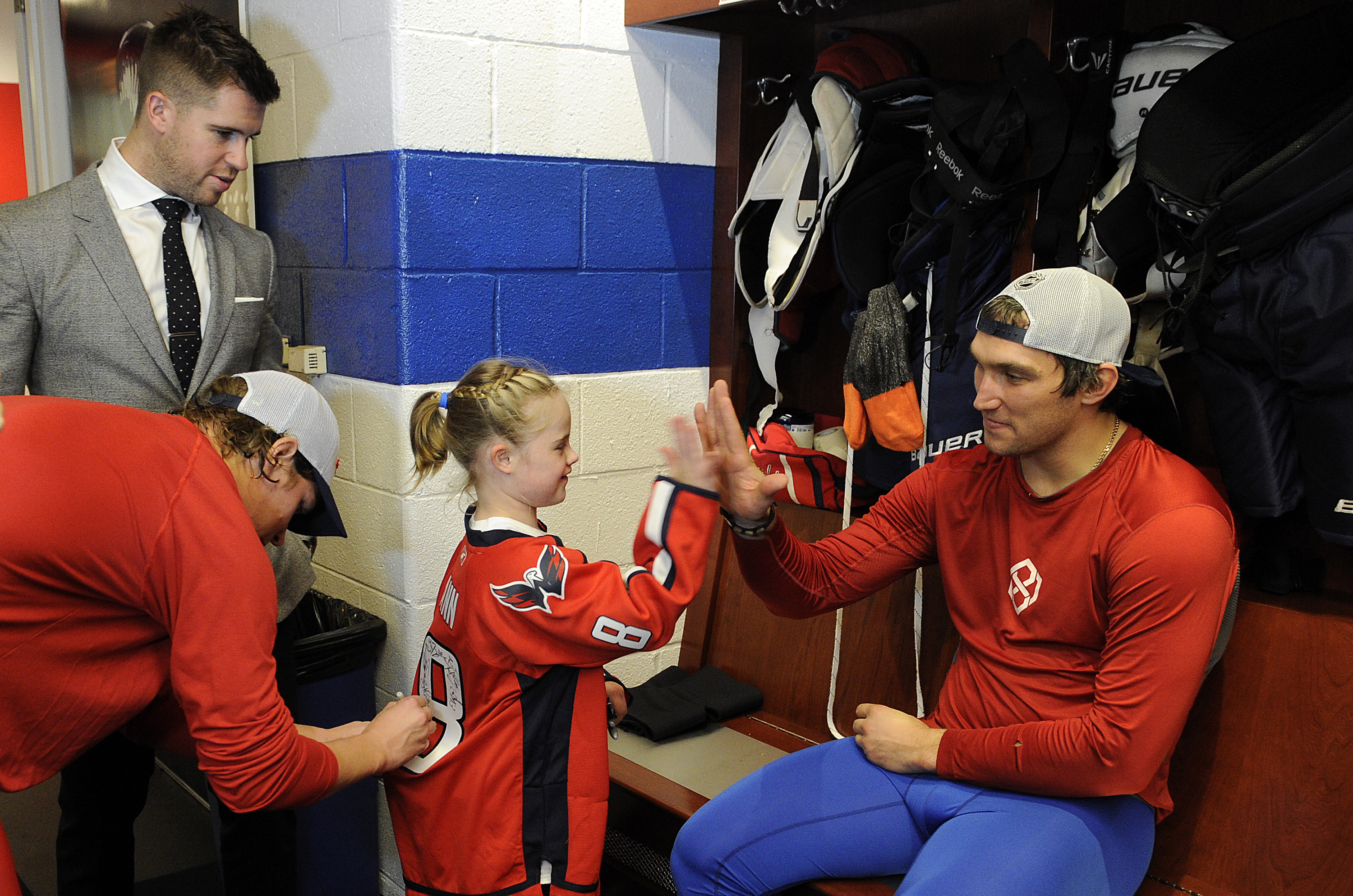 Carolina Hurricanes v Washington Capitals