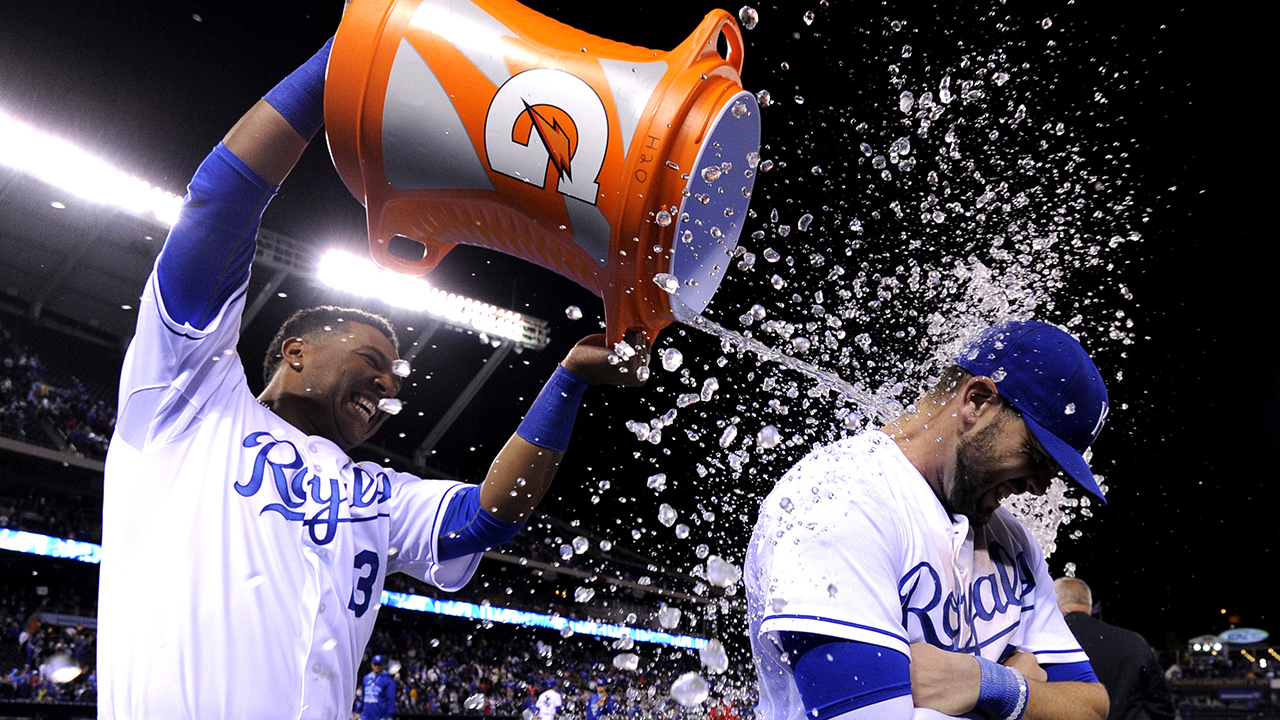 Salvador Perez, Mike Moustakas