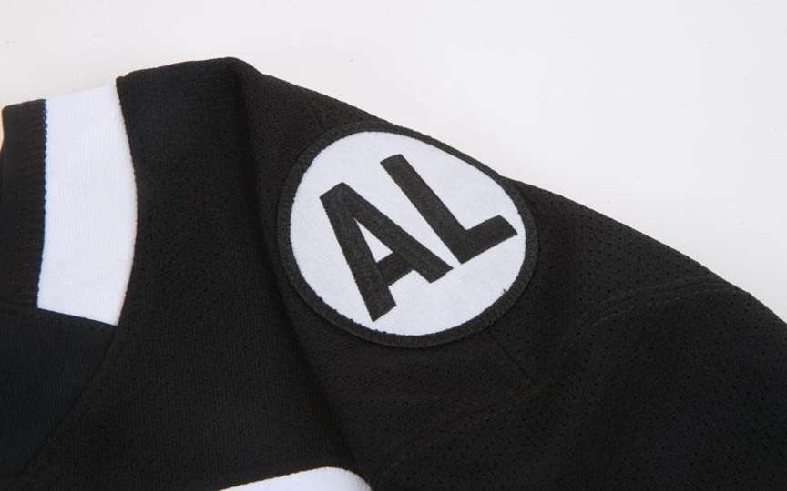 Islanders unveil new black-and-white Brooklyn third jerseys