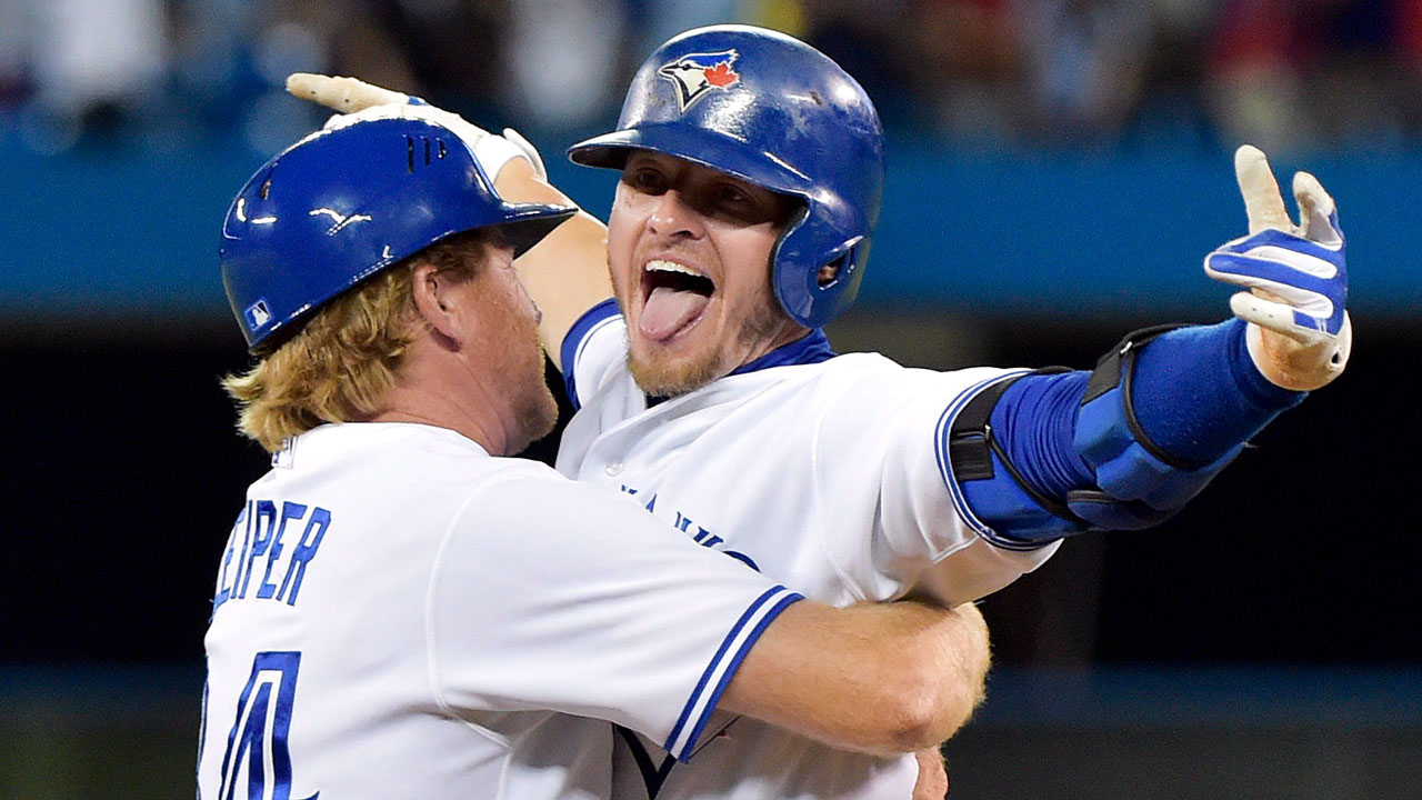 October 19, 2015: Toronto Blue Jays Infield Ryan Goins (17) [7352