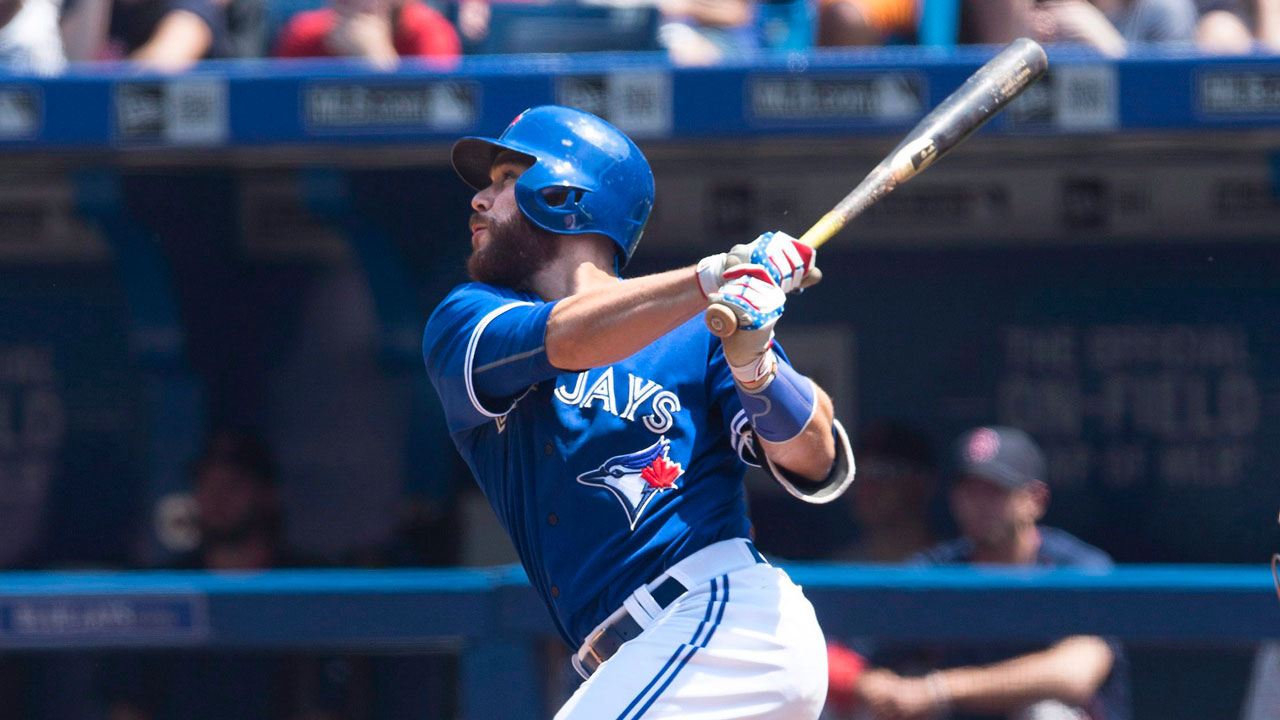 October 19, 2015: Toronto Blue Jays Infield Ryan Goins (17) [7352