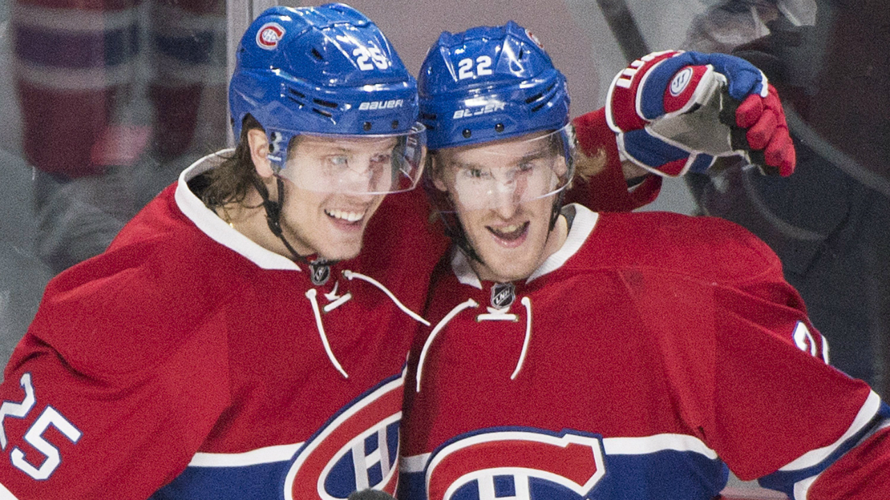 Montreal Canadiens' Dale Weise (22) celebrates with teammate Jacob De La Rose (25) after scoring against the Philadelphia Flyers during first period NHL hockey action in Montreal, Friday, February 19, 2016. THE CANADIAN PRESS/Graham Hughes