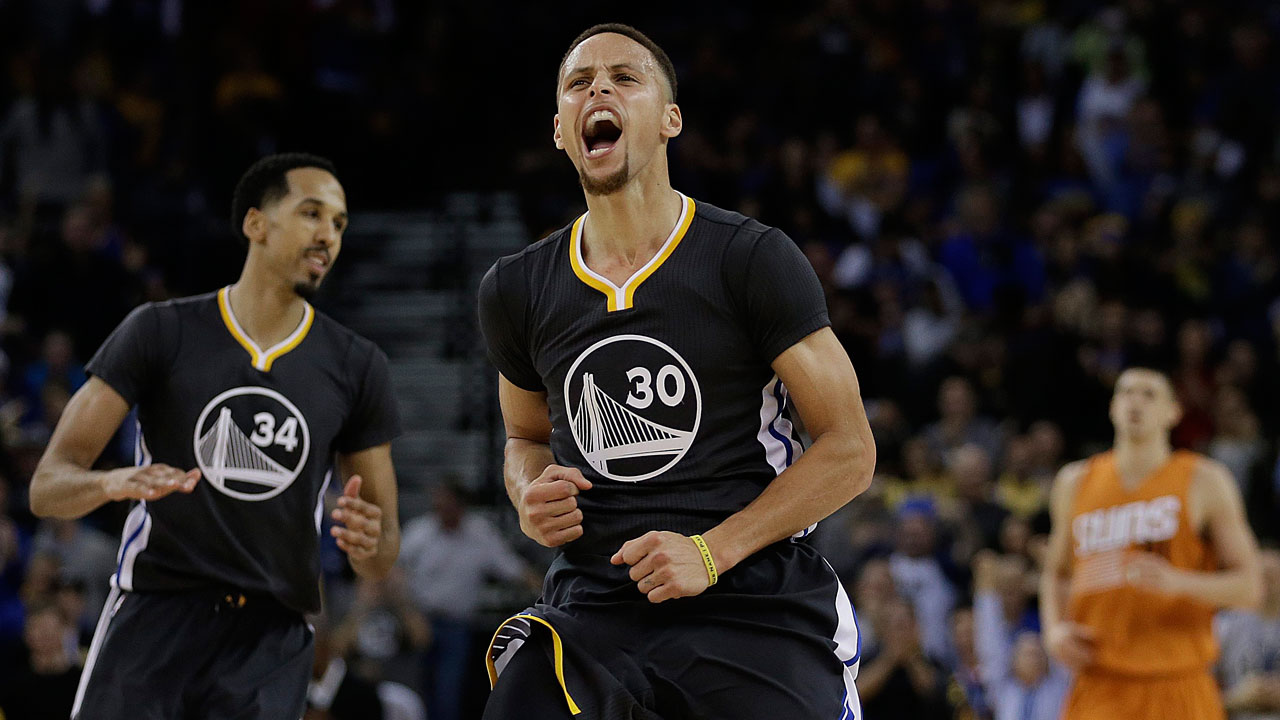 Stephen Curry and the Golden State Warriors have won 49-straight home games. (Ben Margot/AP)