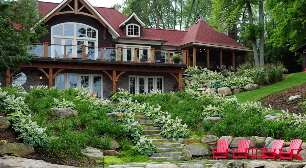 Maple Leafs legend Wendel Clark lists cottage on AirBnB