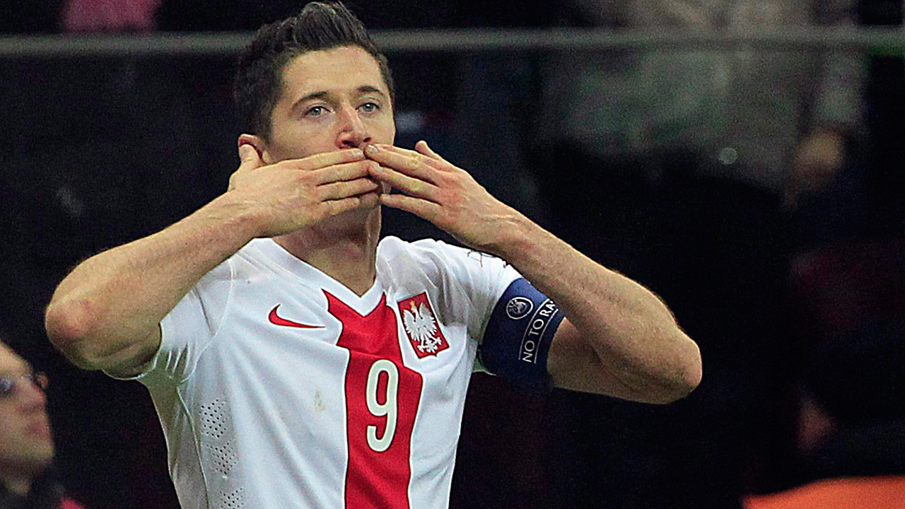 Robert Lewandowski: Only four players scored more goals in Europe this season than Lewandowski. The Bayern Munich forward recorded 13 goals for Poland during Euro 2016 qualifying. The White Eagles are a dark horse and can make a deep run in France if the 27-year-old is firing. (Czarek Sokolowski/AP)