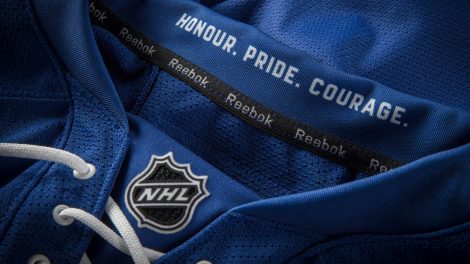 Maple Leafs, Red Wings unveil Centennial Classic jerseys - The