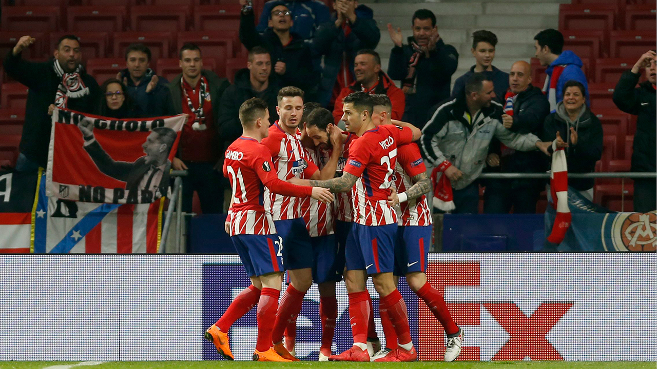 Atletico Madrid shuts out Celta, keeps pace with Barcelona