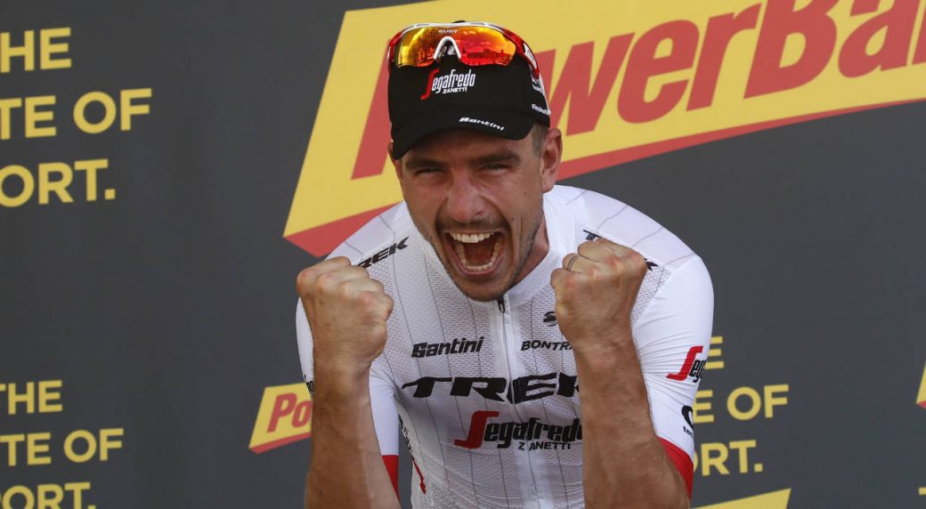 Groenewegen outsprints Gaviria and Sagan to win 7th stage