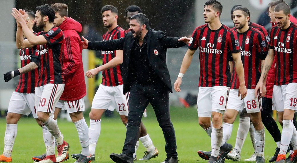 https://assets1.sportsnet.ca/wp-content/uploads/2018/07/Soccer-AC-Milan-celebrating-win-in-Seria-A-1040x572.jpg