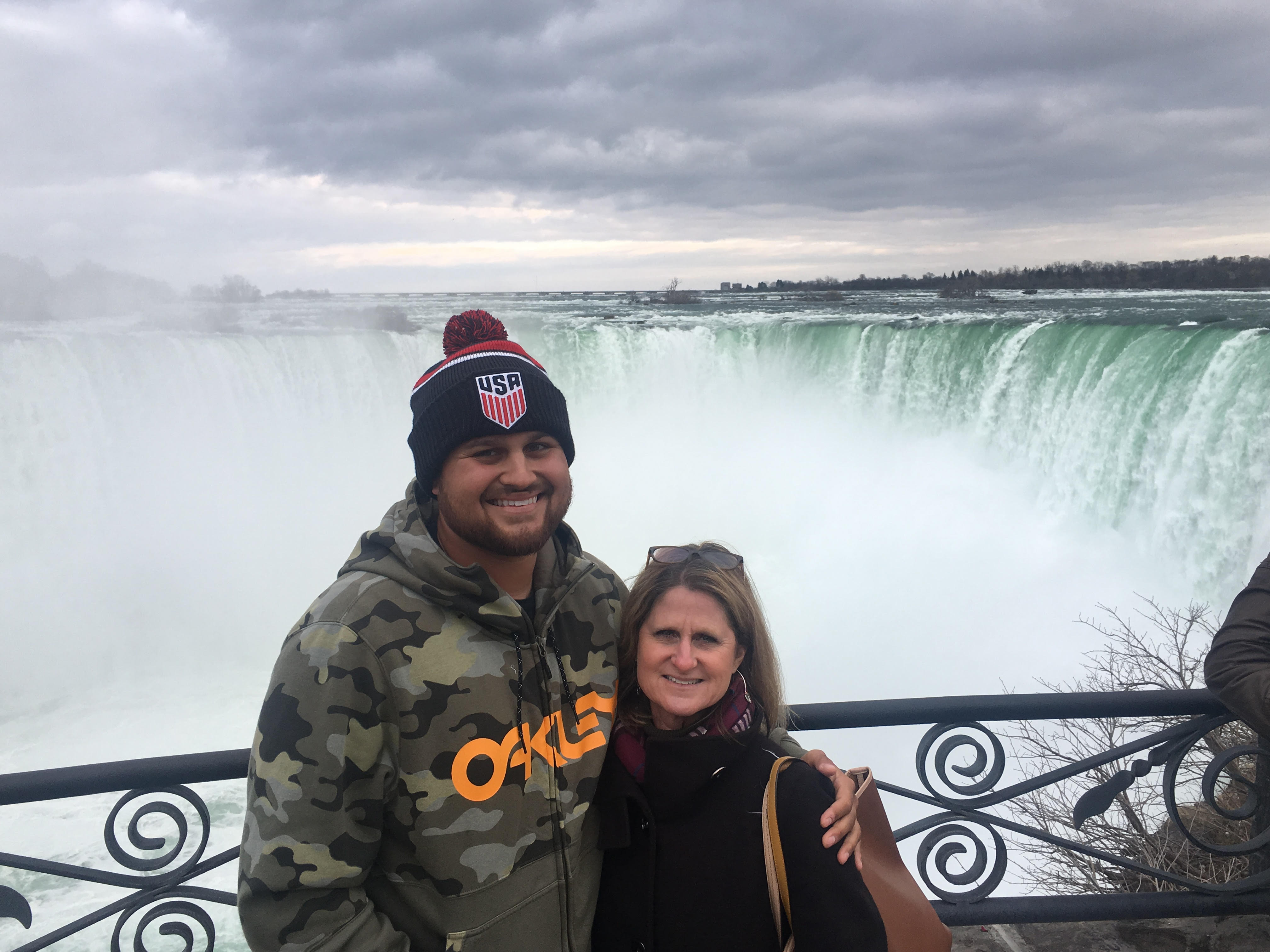 Blue Jays' Rowdy Tellez honours late mom with Mother's Day RBI