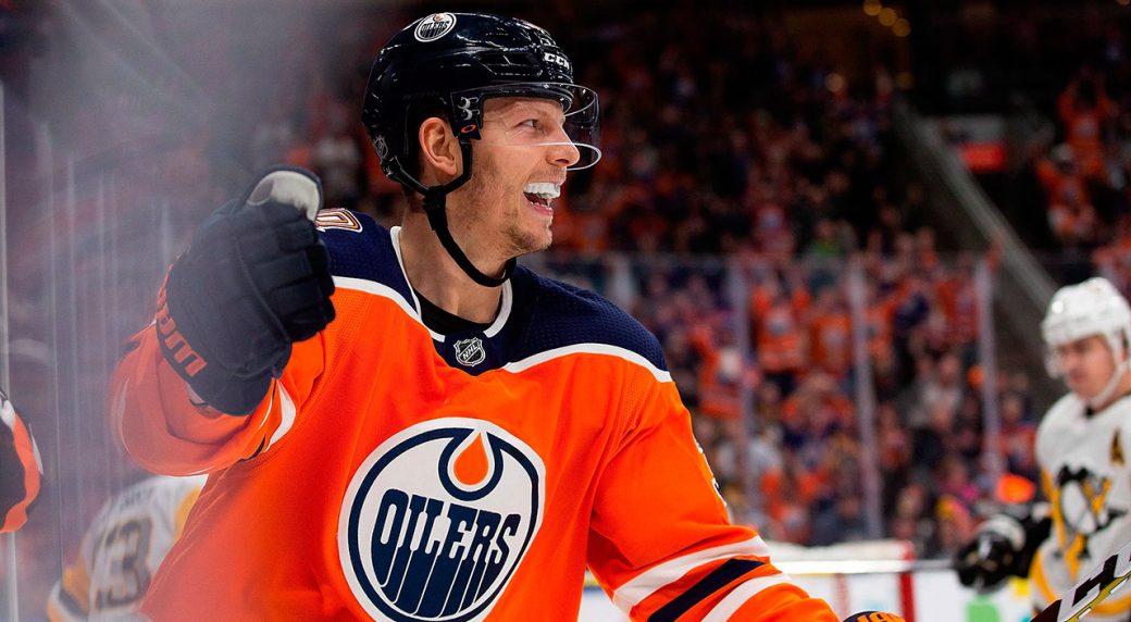 Oilers journeyman Alex Chiasson's Stanley Cup ring a long time coming ...