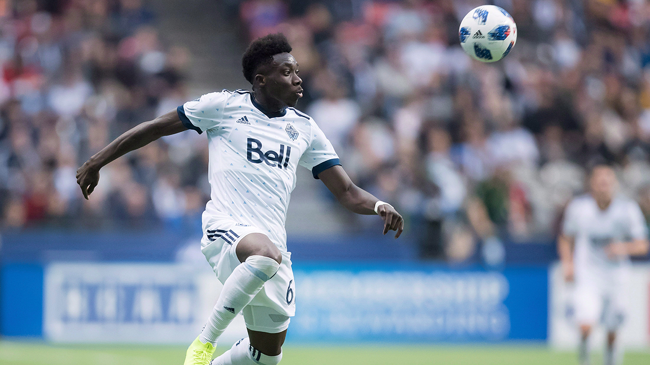 Alphonso Davies to train with Bayern Munich before Christmas