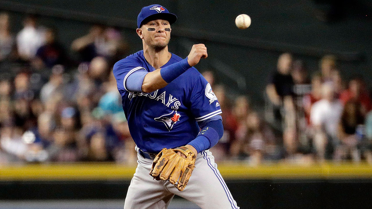 Troy-Tulowitzki-makes-throw-with-Blue-Jays