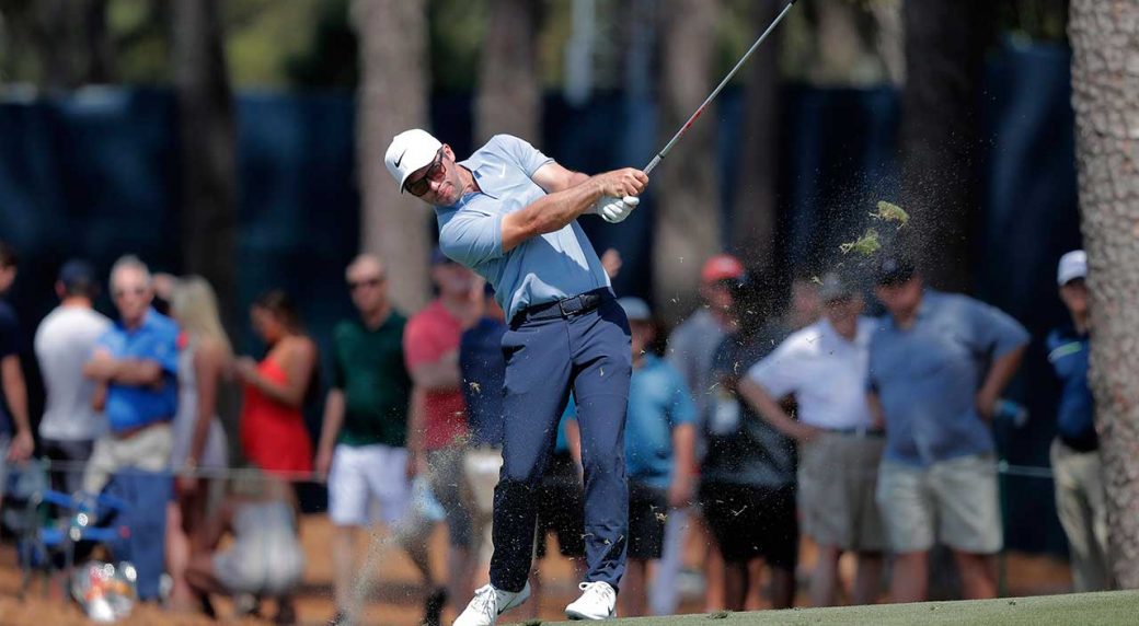 Albatross lifts Knox within one shot of Valspar lead