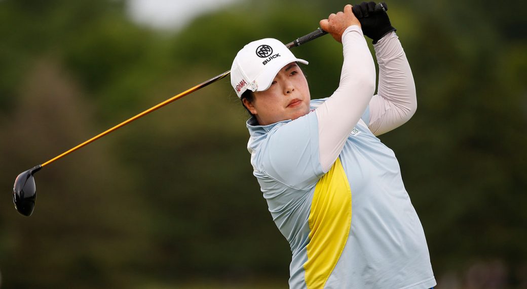 Park falls into 4-way share of lead on LPGA Tour